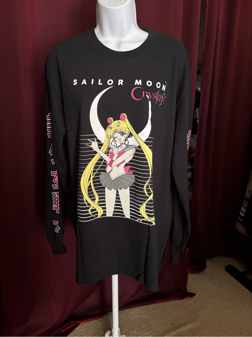 Hot Topic Black Sailor Moon Crystal Graphic Long Sleeve Tee
